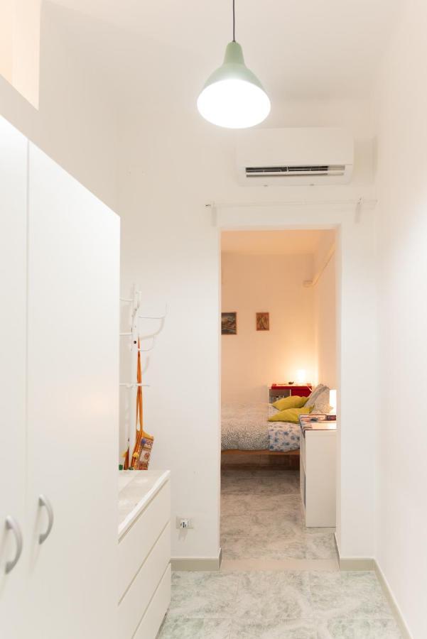 Archita Guest House Бари Экстерьер фото
