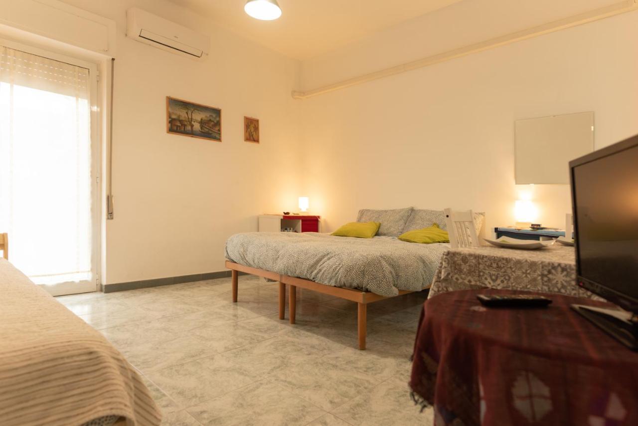 Archita Guest House Бари Экстерьер фото