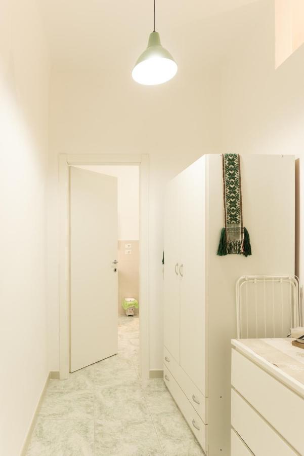 Archita Guest House Бари Экстерьер фото